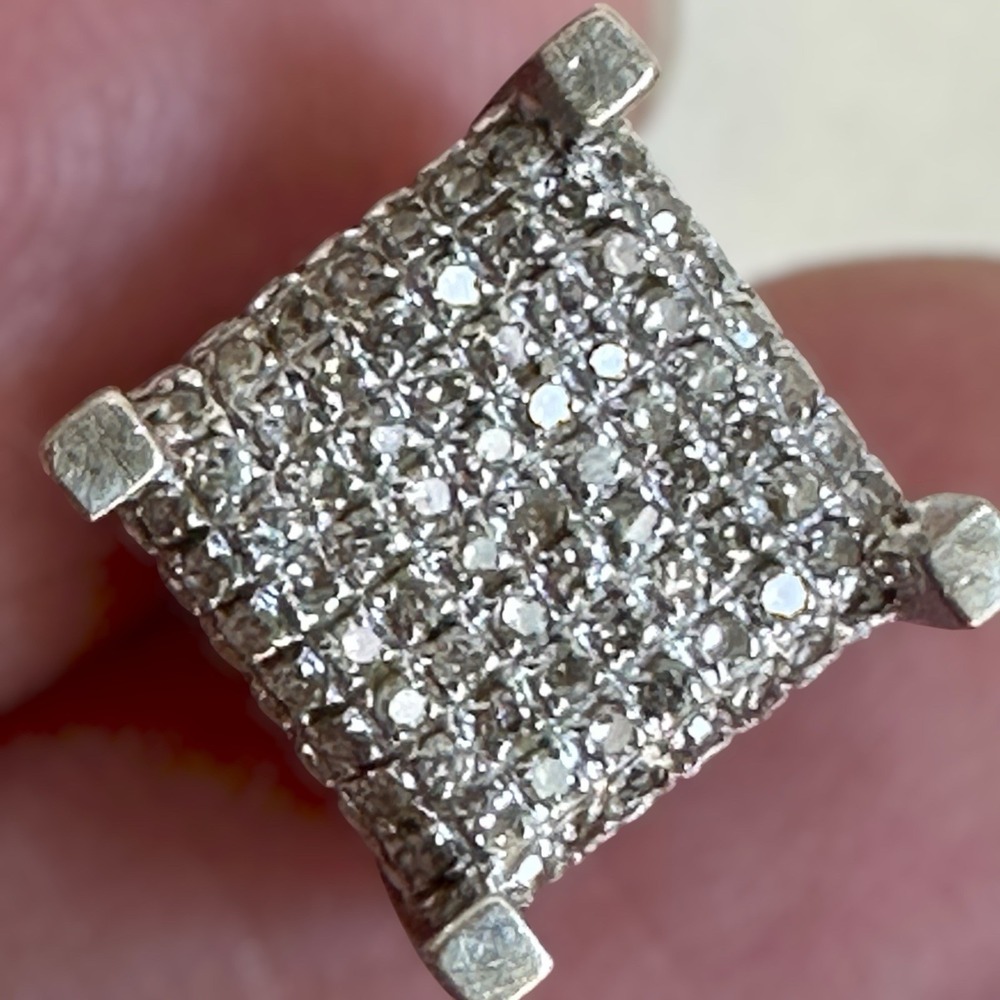 Single 10K White Gold Screw Stud Earring 0.3 Inch Square 77 Natural Diamond 1.5g